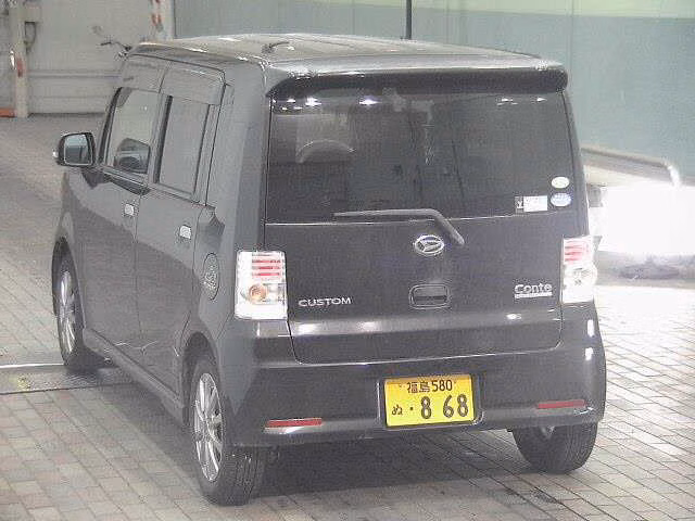 DAIHATSU MOVE CONTE