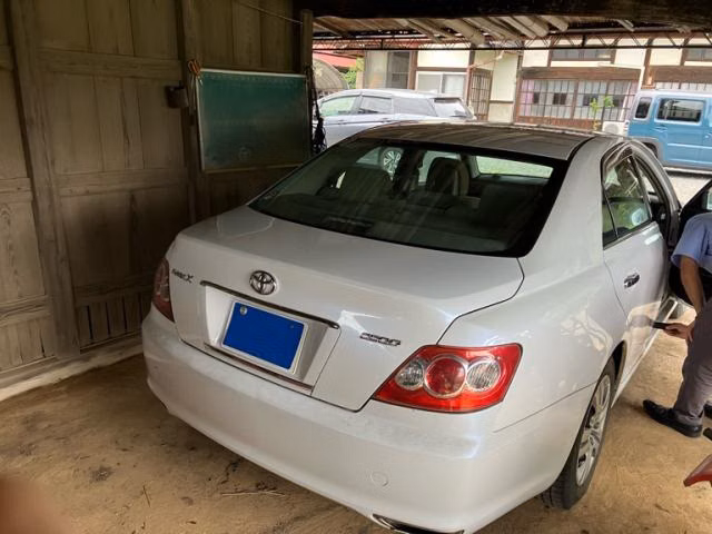 TOYOTA MARK X