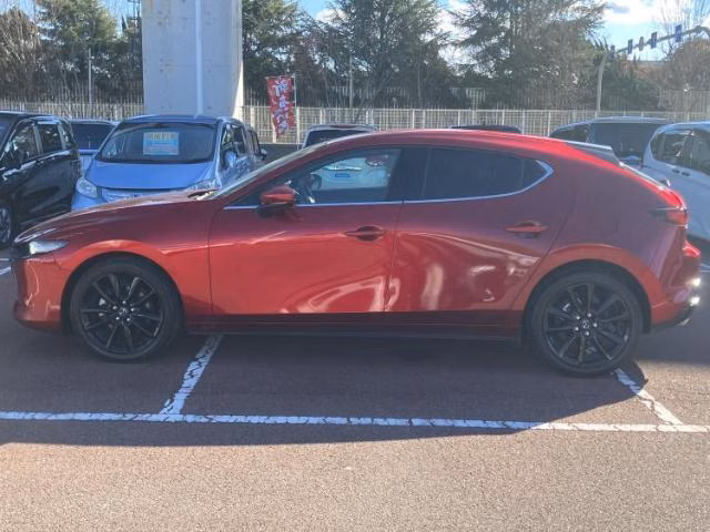 MAZDA MAZDA3