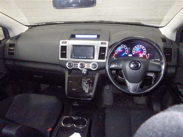MAZDA MPV