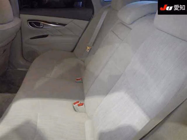 NISSAN FUGA