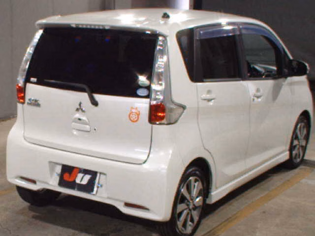 MITSUBISHI EK CUSTOM