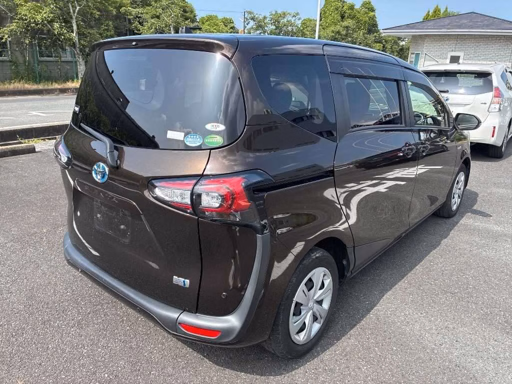 TOYOTA SIENTA