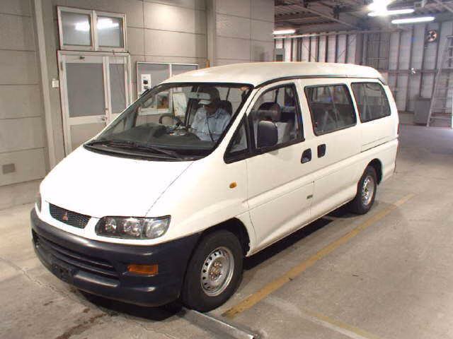 MITSUBISHI DELICA