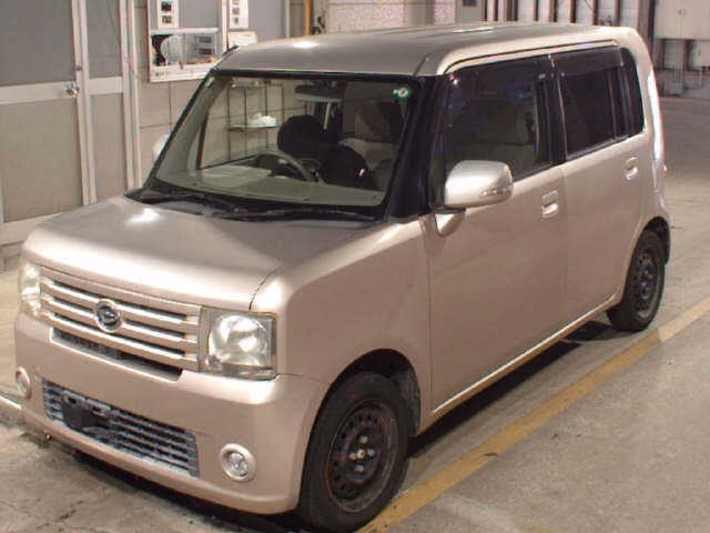 DAIHATSU MOVE CONTE