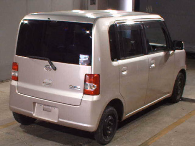 DAIHATSU MOVE CONTE