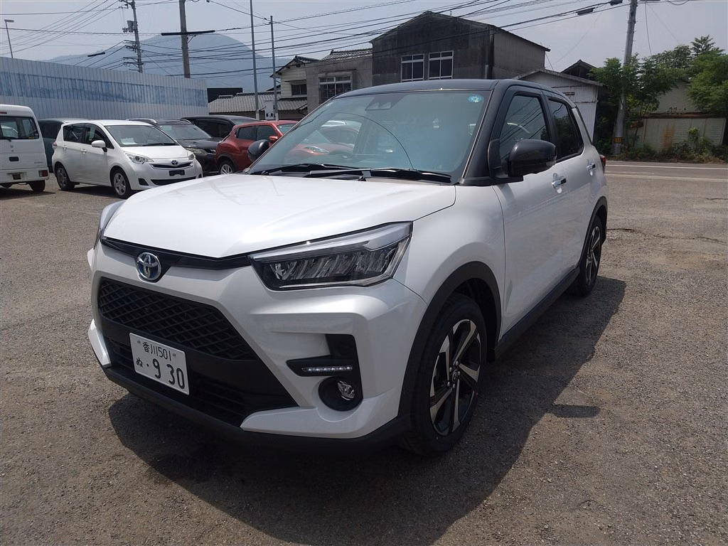 TOYOTA RAIZE