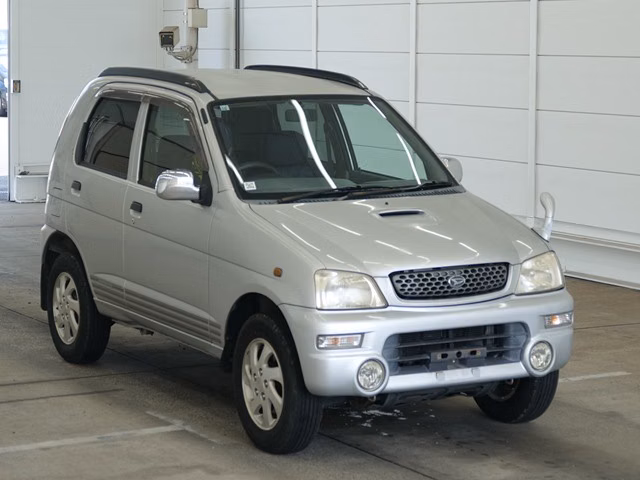 DAIHATSU TERIOS KID
