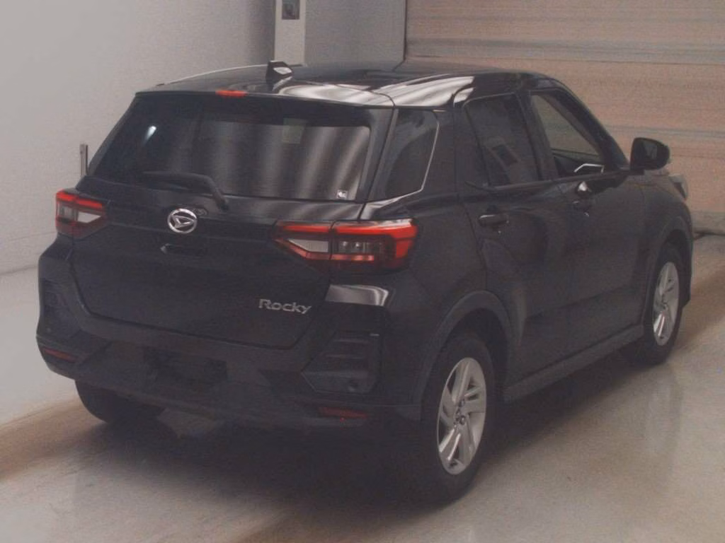 DAIHATSU ROCKY