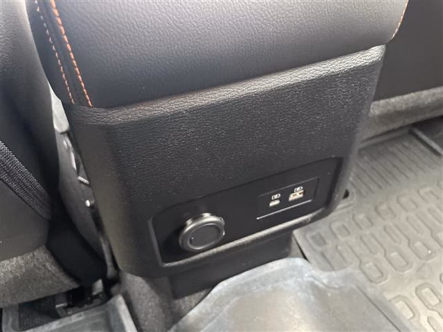 MITSUBISHI TRITON