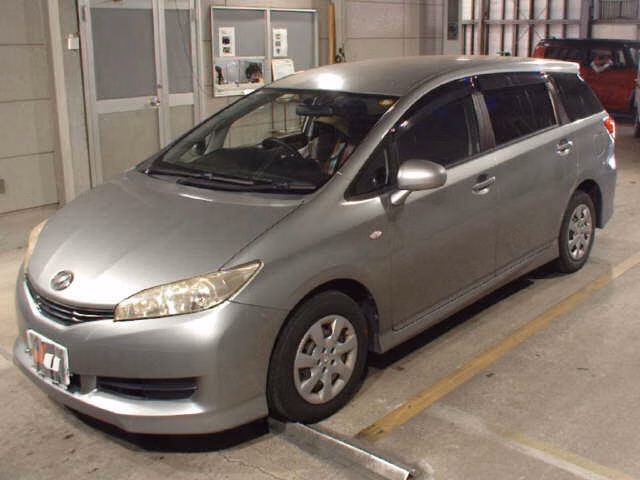 TOYOTA WISH