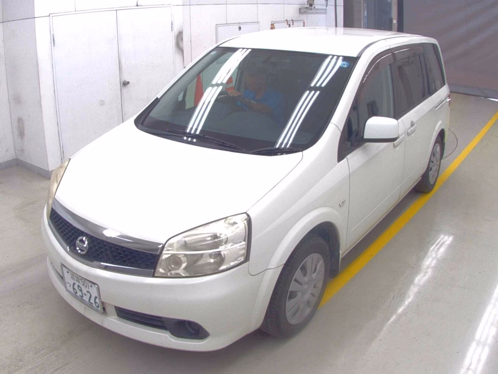 NISSAN LAFESTA