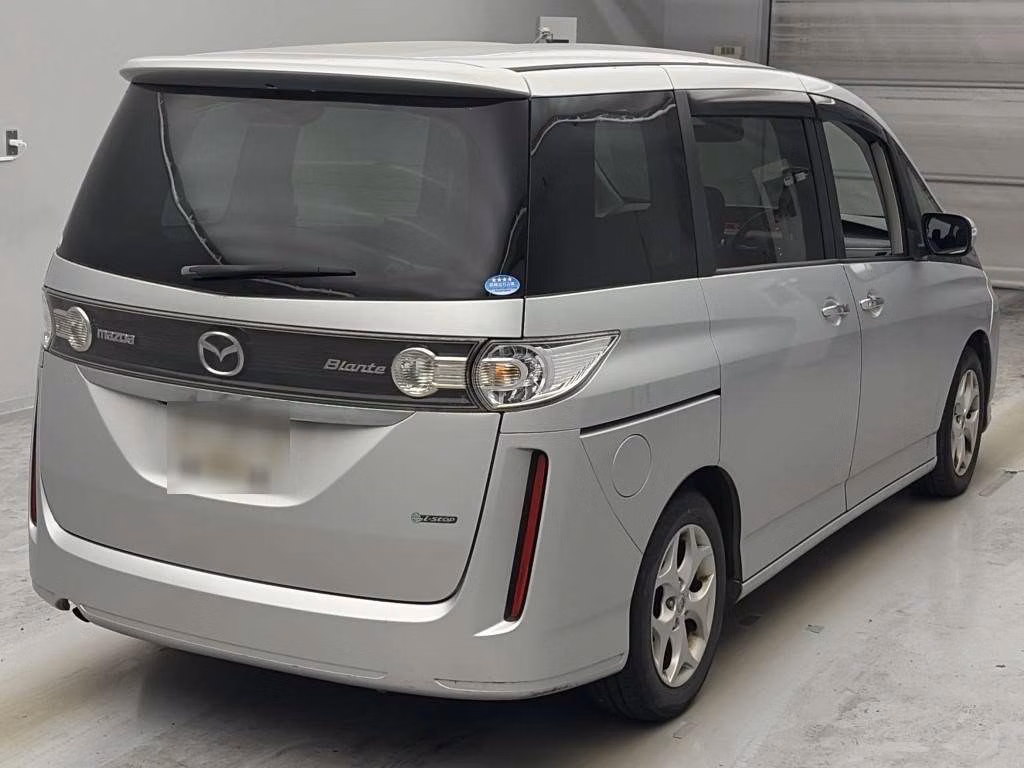 MAZDA BIANTE
