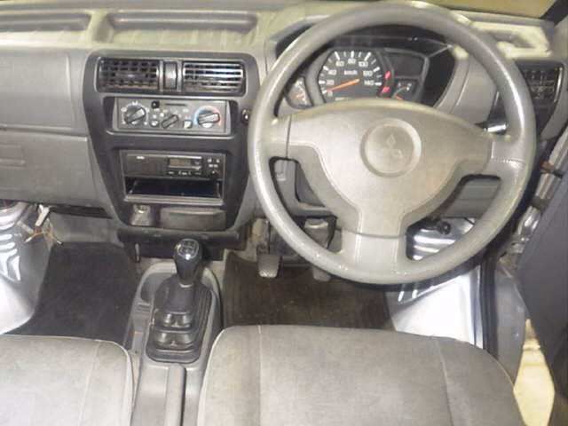 MITSUBISHI MINICAB