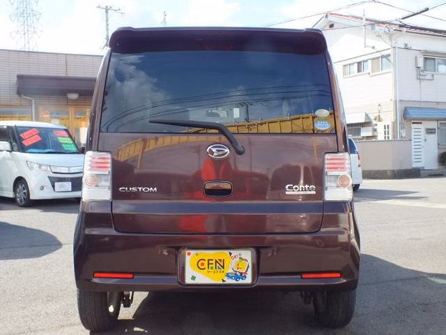 DAIHATSU MOVE CONTE