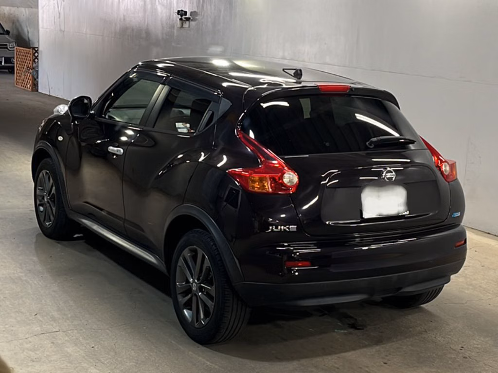 NISSAN JUKE
