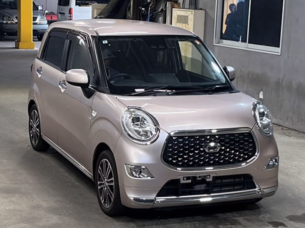 DAIHATSU CAST
