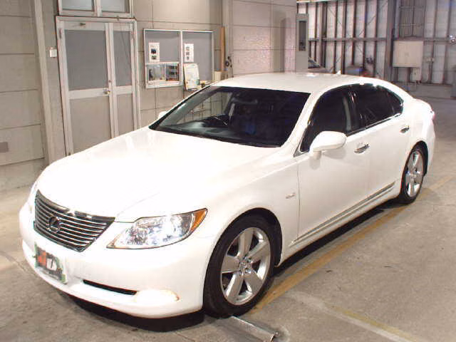 LEXUS LS460