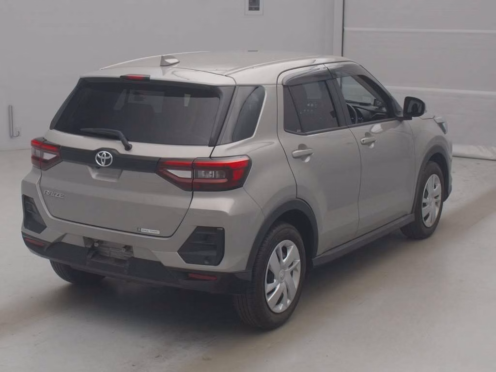 TOYOTA RAIZE