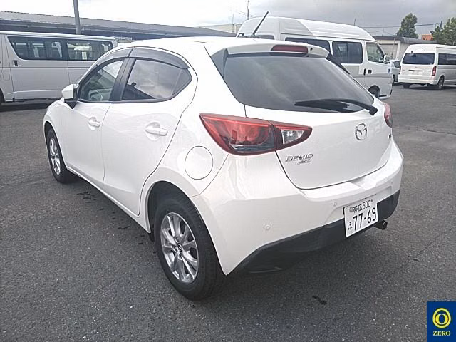 MAZDA MAZDA2