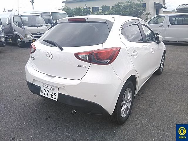 MAZDA MAZDA2