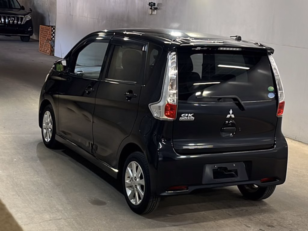 MITSUBISHI EK CUSTOM