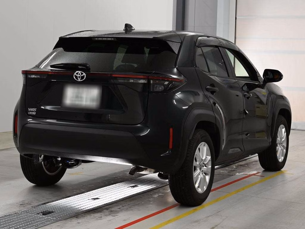 TOYOTA YARIS CROSS