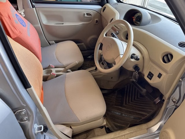 DAIHATSU ESSE