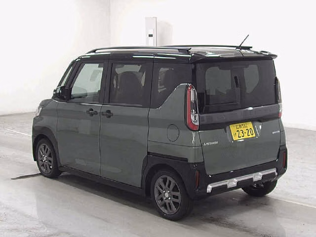 MITSUBISHI DELICA MINI