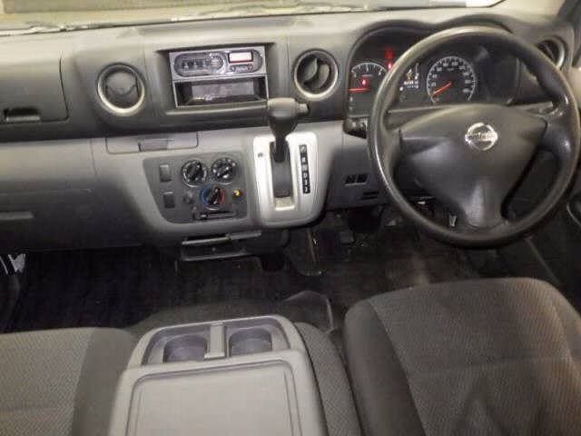 NISSAN NV350 CARAVAN