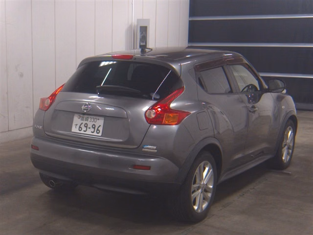 NISSAN JUKE