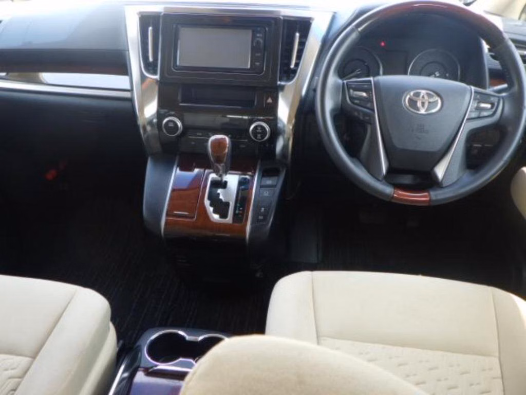 TOYOTA VELLFIRE