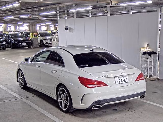 MERCEDES-BENZ CLA-CLASS