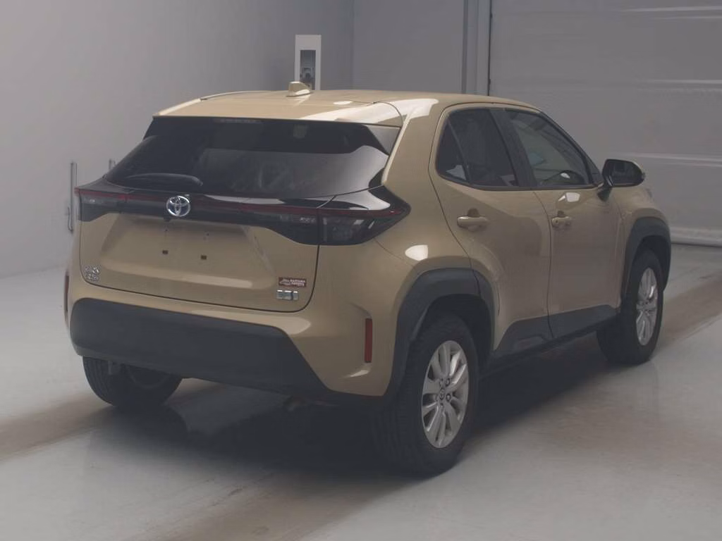 TOYOTA YARIS CROSS