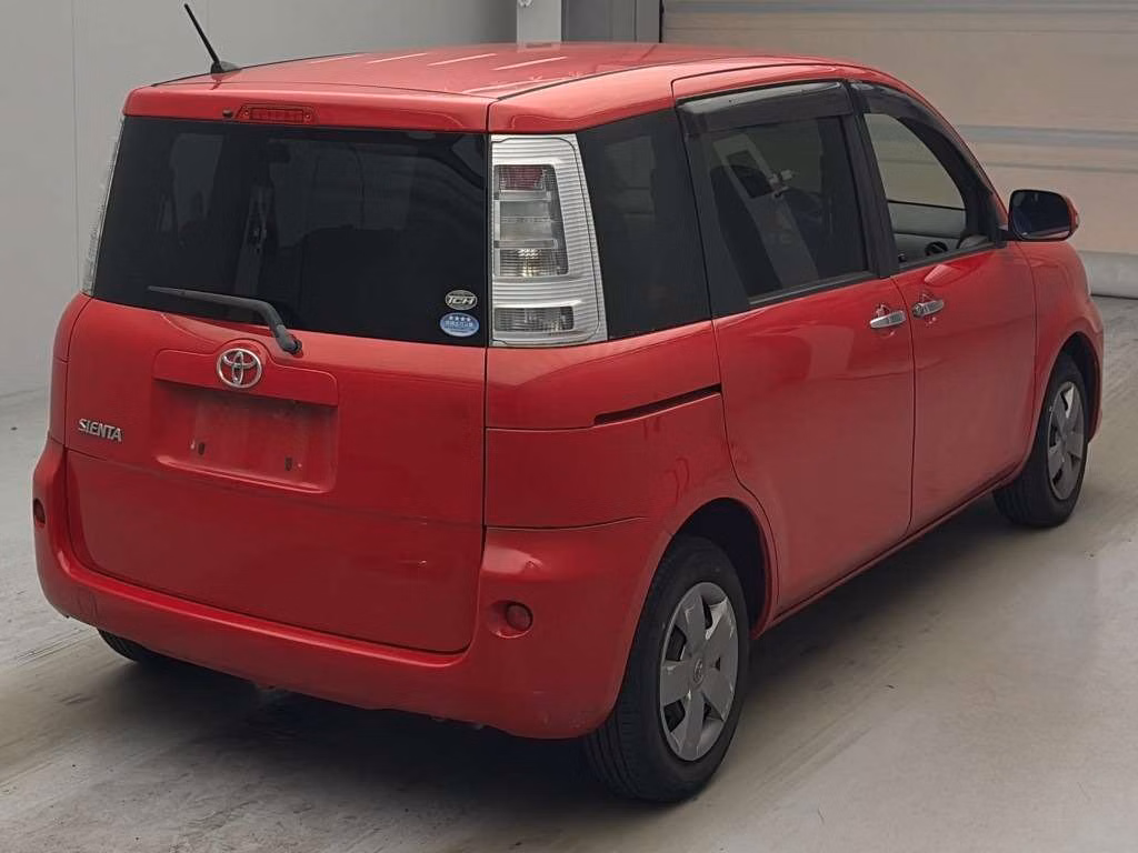 TOYOTA SIENTA