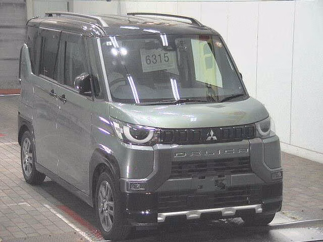 MITSUBISHI DELICA MINI