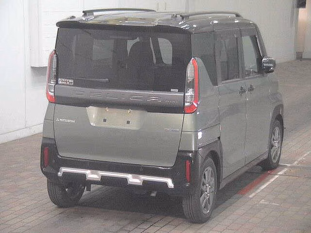 MITSUBISHI DELICA MINI