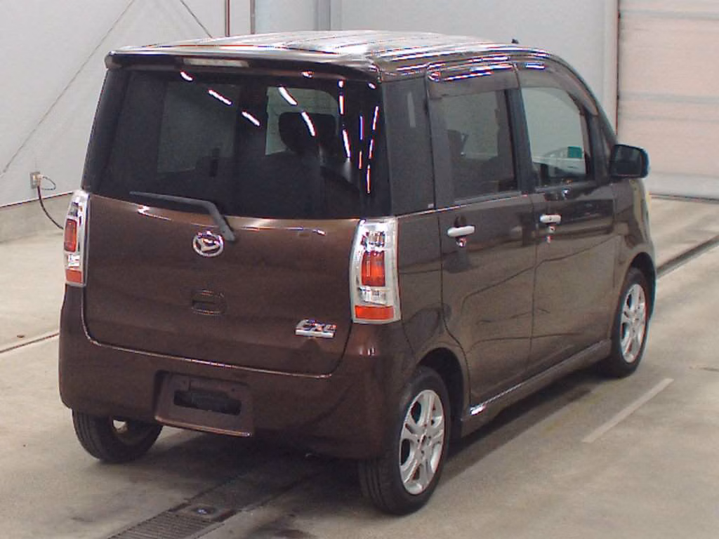 DAIHATSU TANTO EXE
