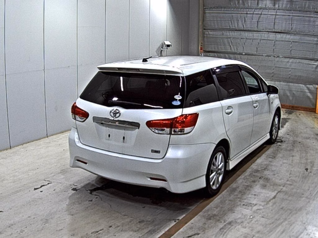 TOYOTA WISH