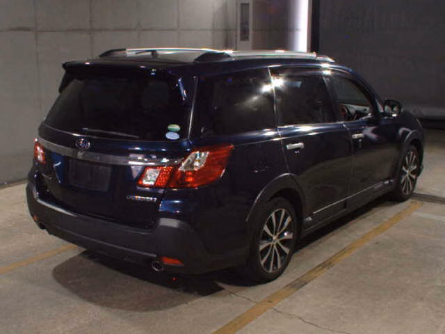 SUBARU EXIGA CROSSOVER 7