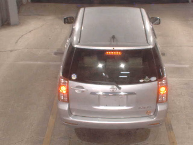 TOYOTA RAUM