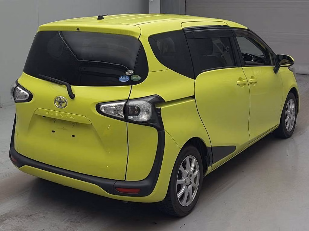TOYOTA SIENTA