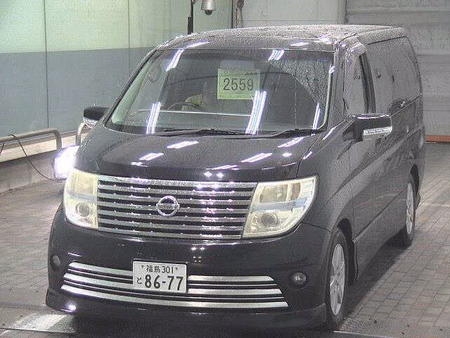 NISSAN ELGRAND