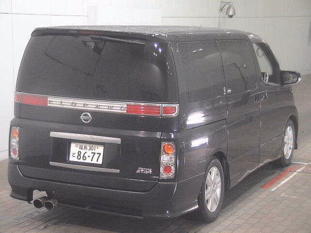 NISSAN ELGRAND