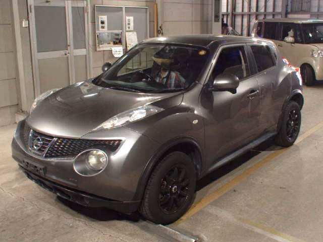 NISSAN JUKE