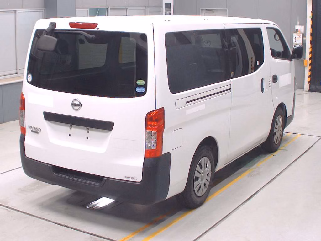 NISSAN NV350 CARAVAN