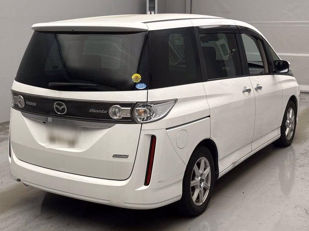 MAZDA BIANTE