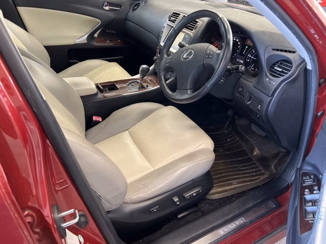 LEXUS IS250