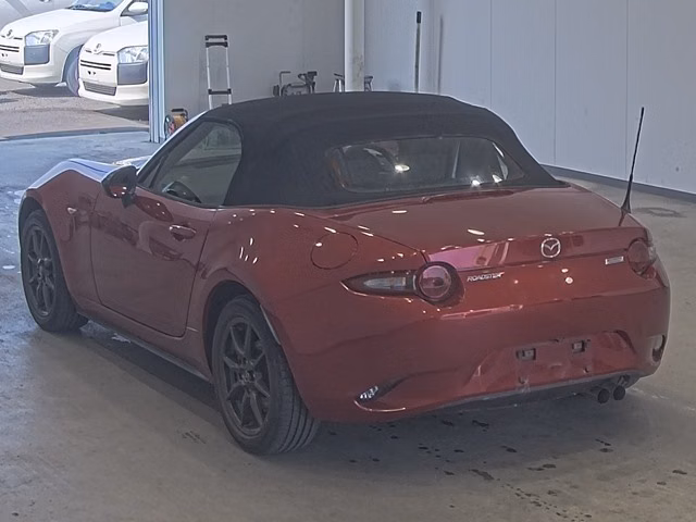 MAZDA MX-5