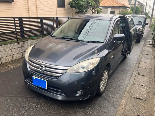 NISSAN LAFESTA